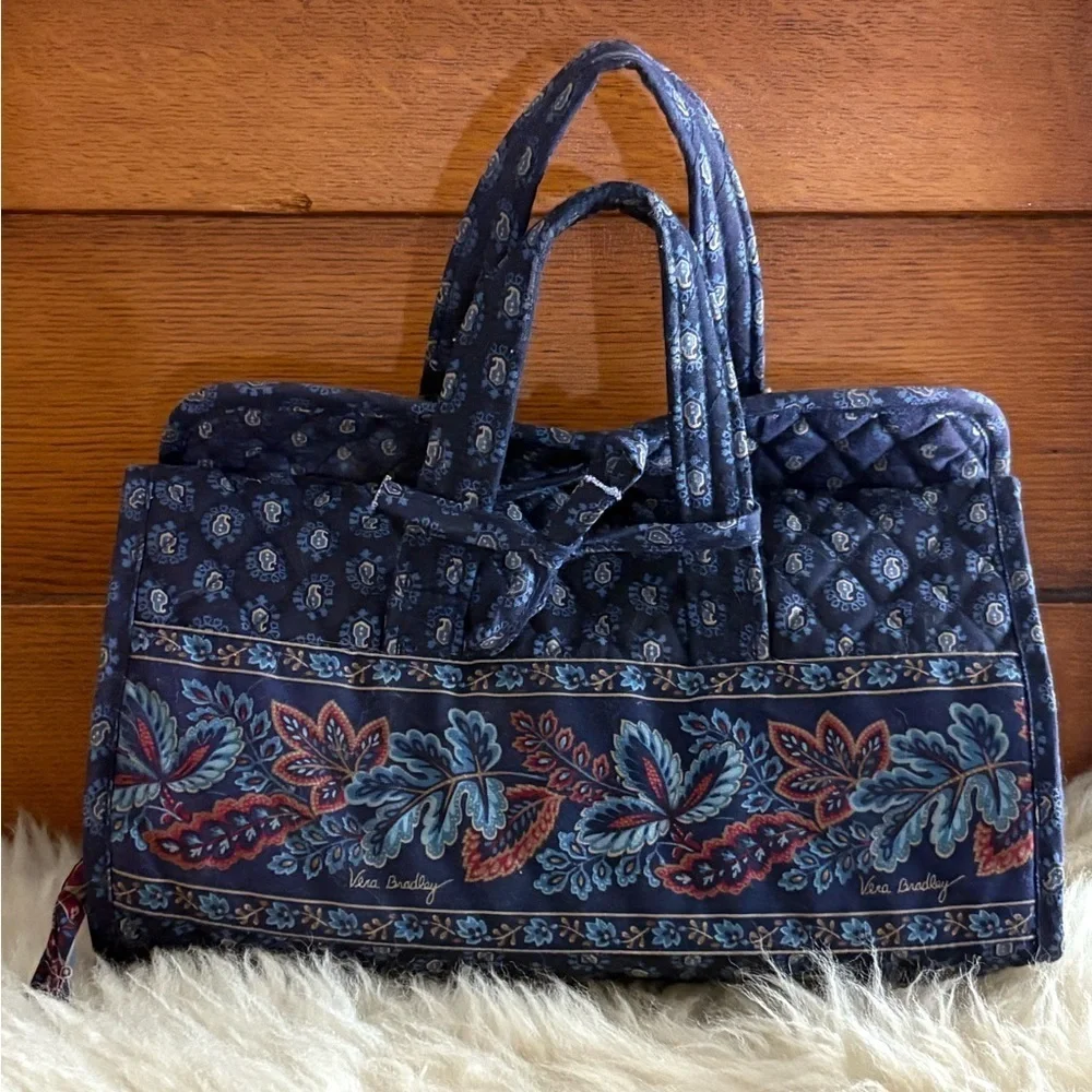 Vera Bradley ‘Classic Navy’ Floral Travel Cosmetic Bag